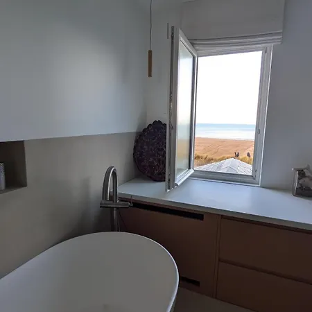 Bagatelle, 8 Personnes Front De Βίλα *